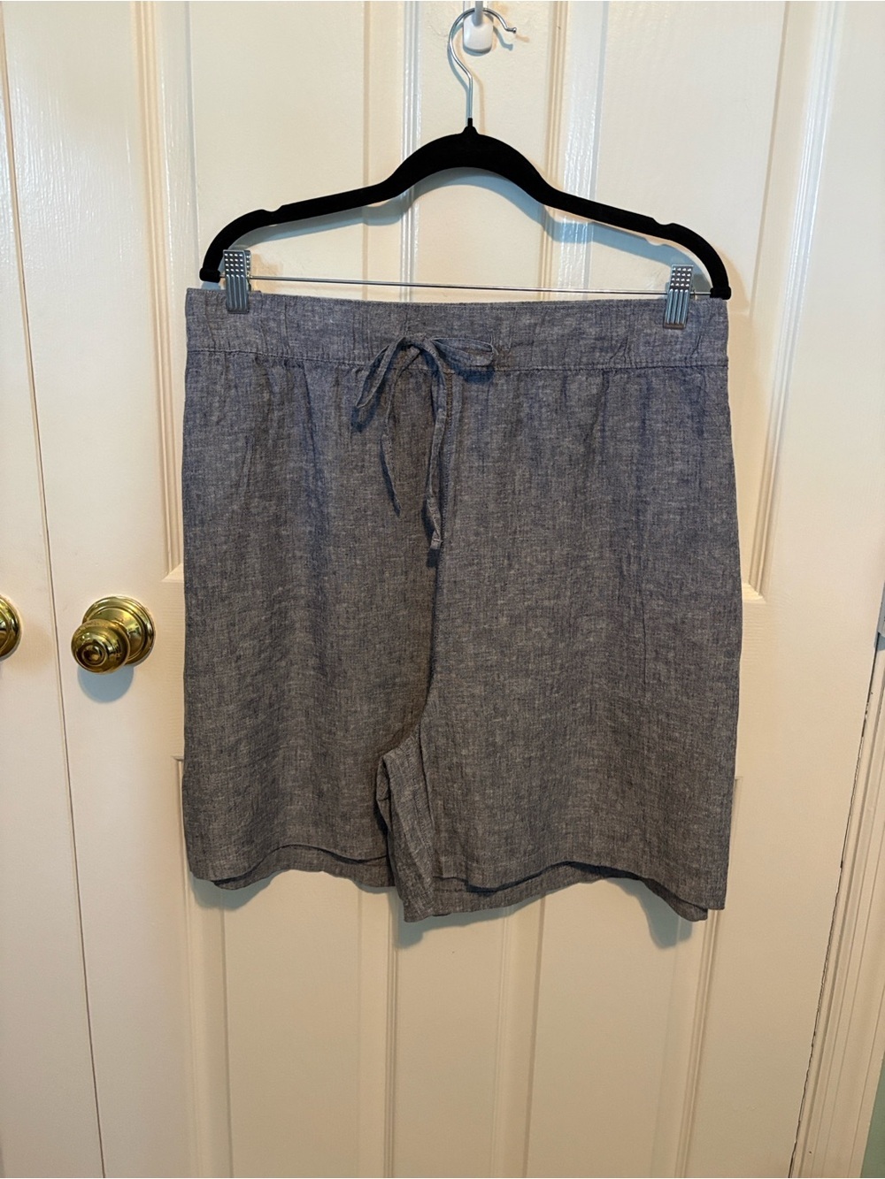 Tahari Blue-Gray Linen Blend Drawstring Bermuda Shorts
